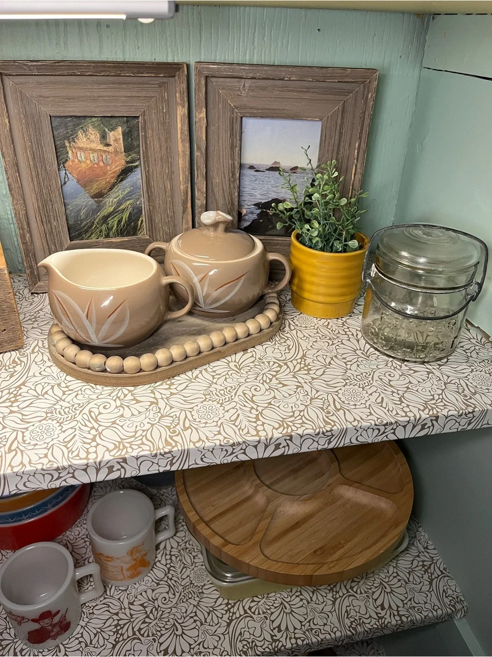 Winfield - Vintage Ceramic Sugar  and Creamer Set with Leaf Motif